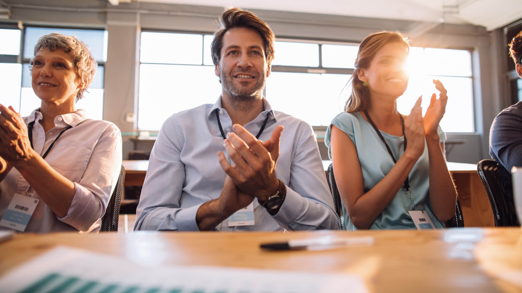 Wrap Up a Meeting Like a Pro: 9 Positive Note Strategies