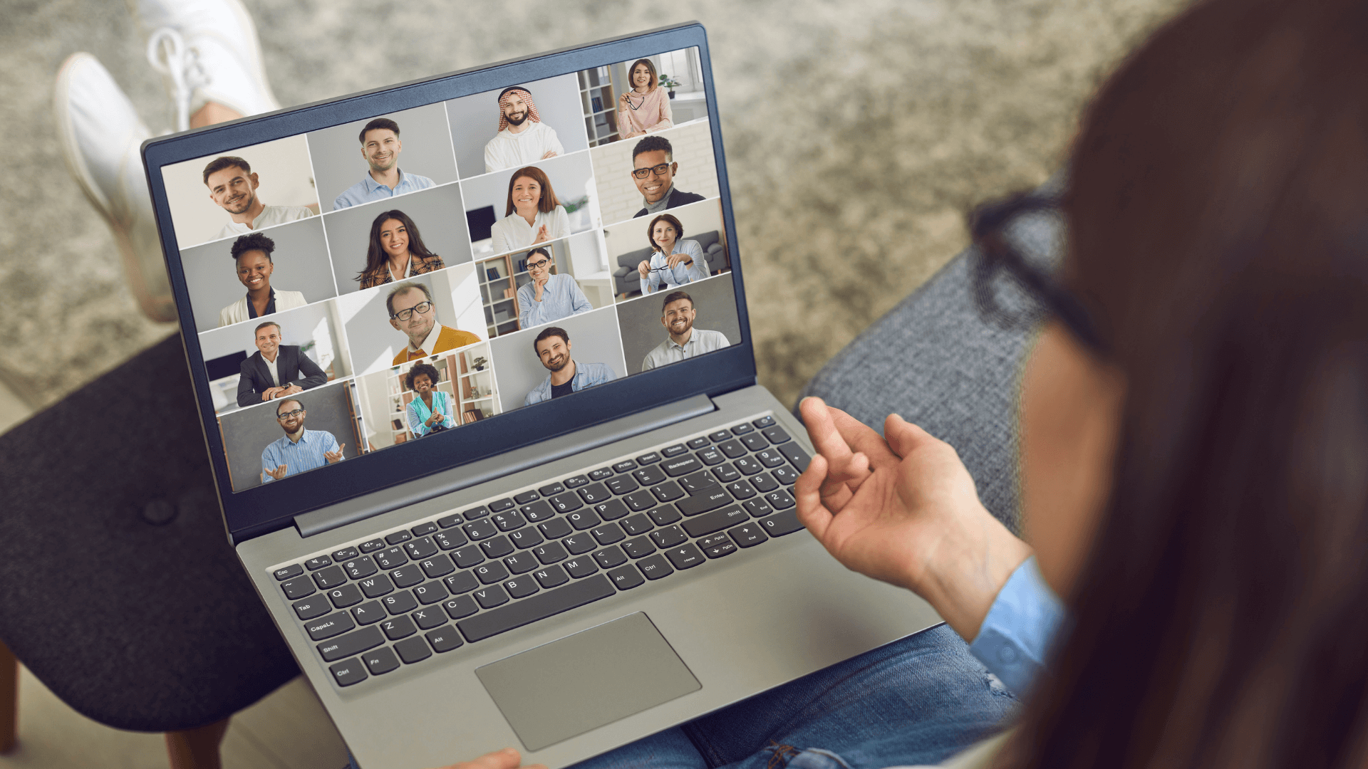 How Many People Should Be Invited to Attend a Meeting?